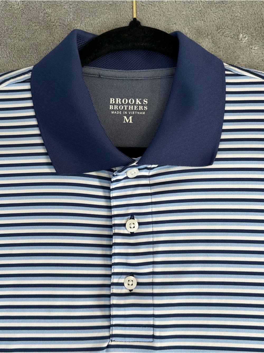 Brooks Brothers Golf Polo Shirt Men’s M Blue White Striped Performance Stretch